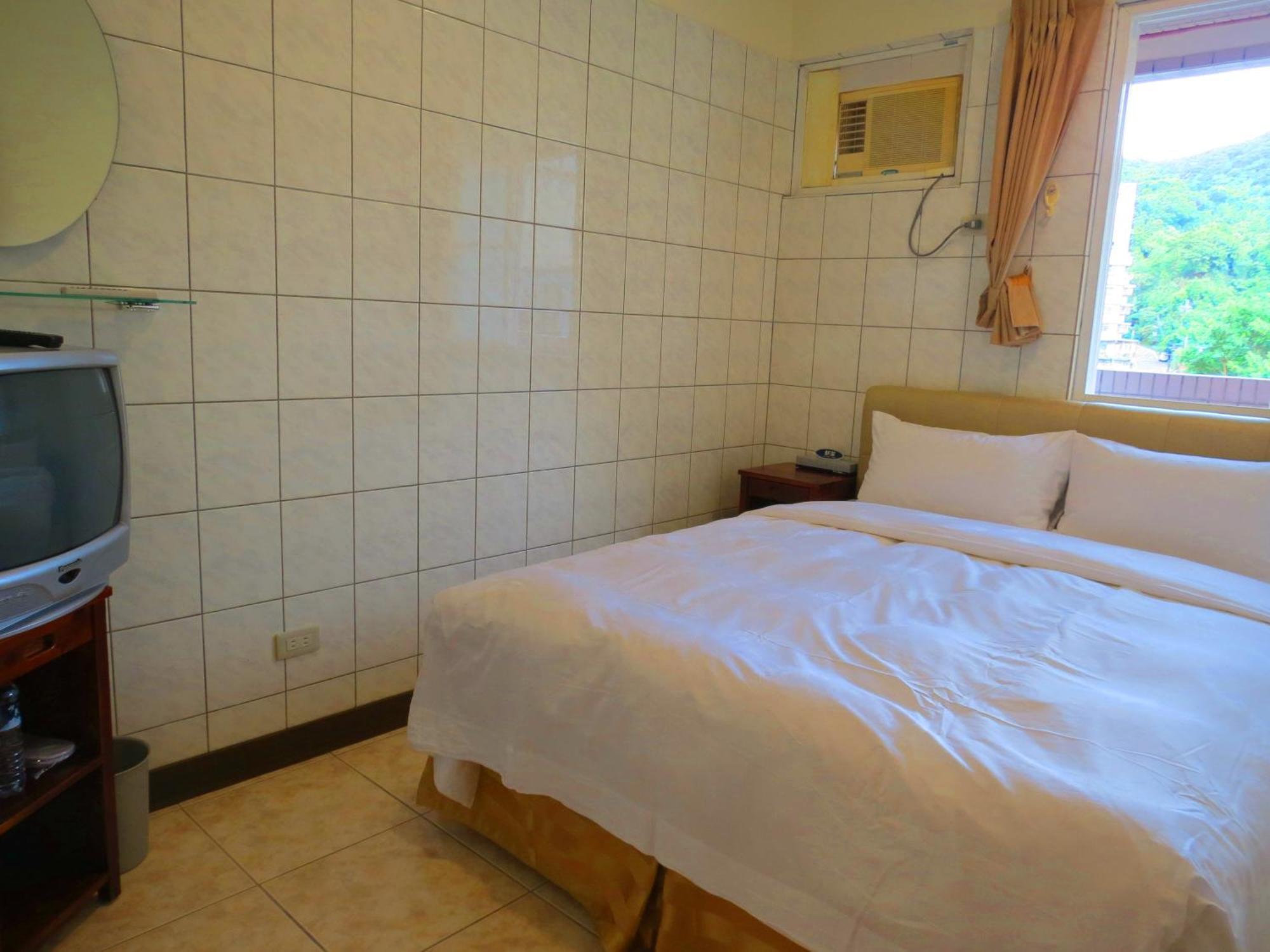 Ez Stay Juifen New Taipei City Room photo